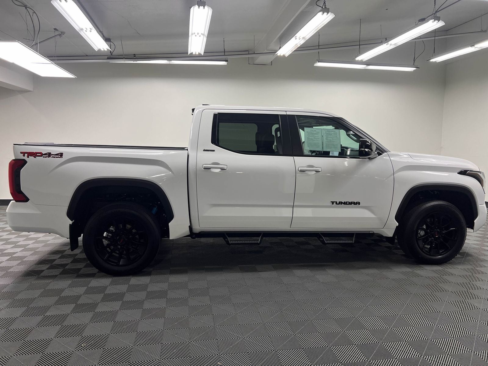 2024 Toyota Tundra Limited 4WD