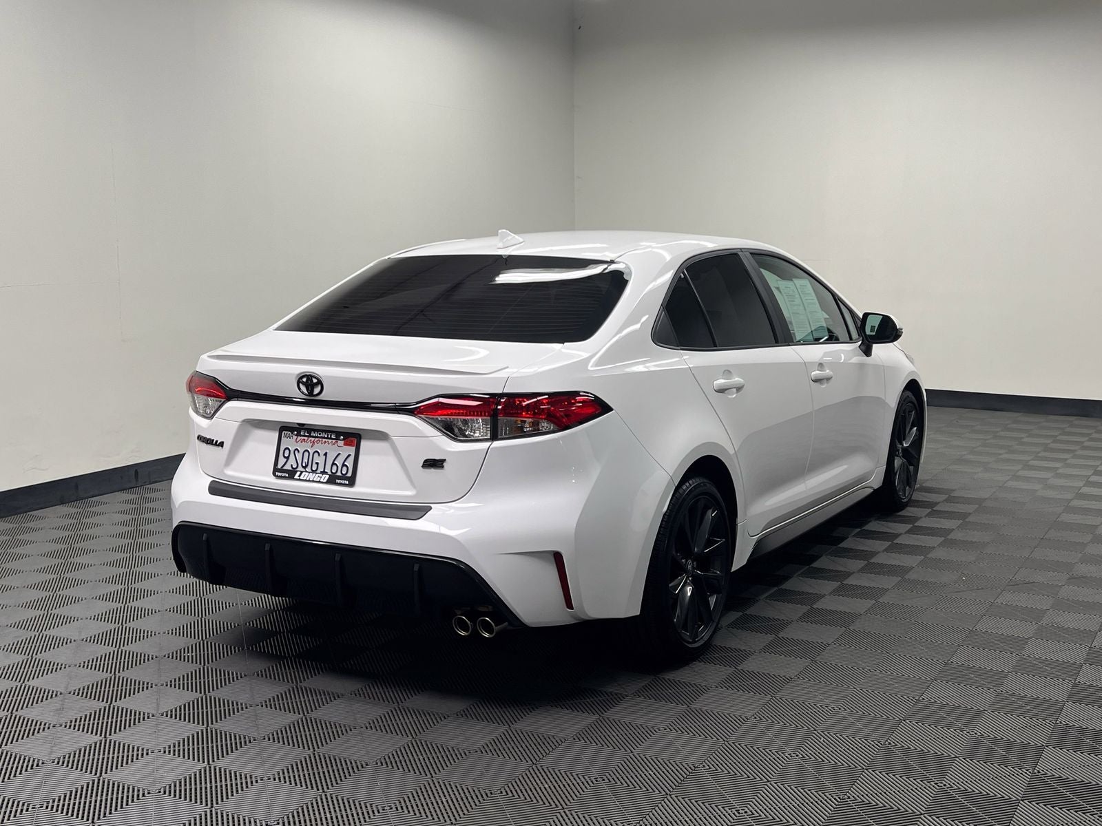 2025 Toyota Corolla SE
