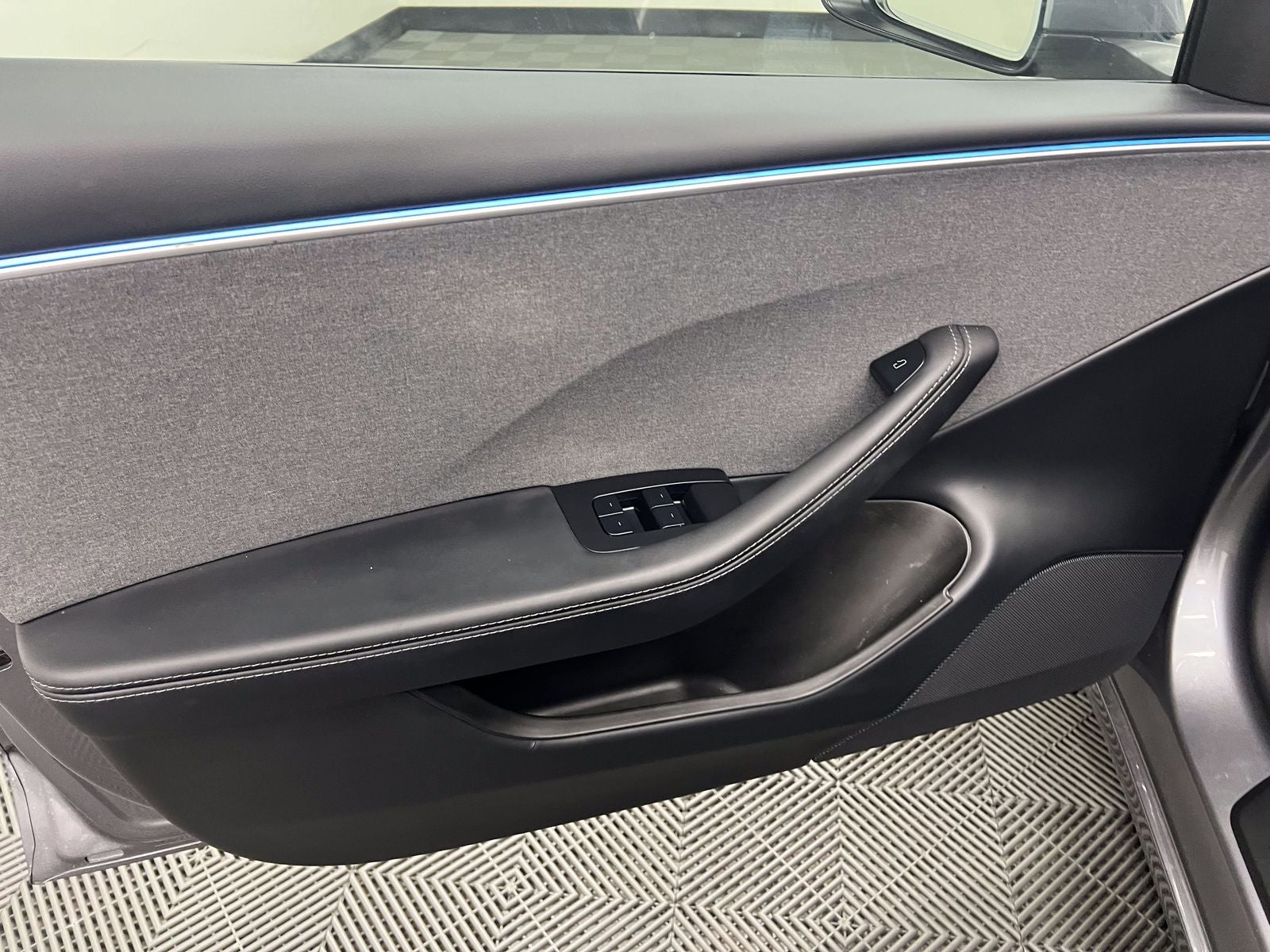 2024 Tesla Model 3 Base