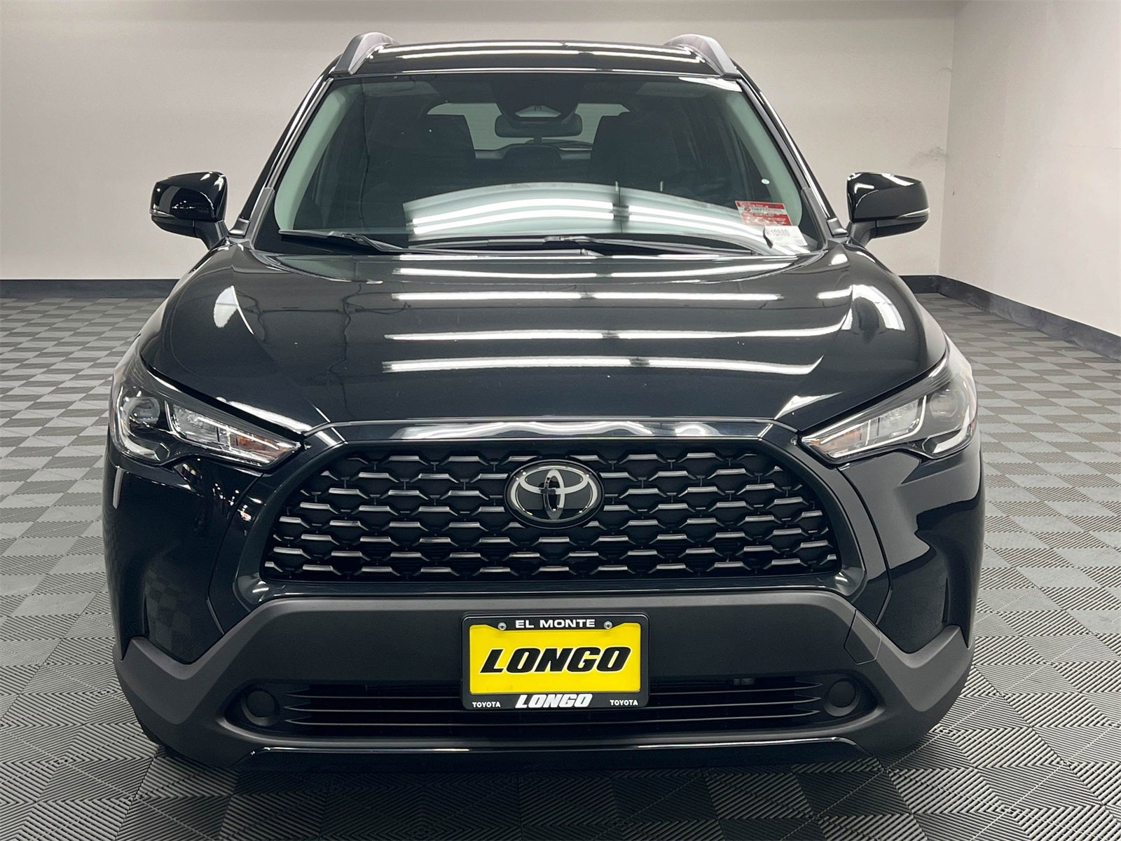 2025 Toyota Corolla Cross LE