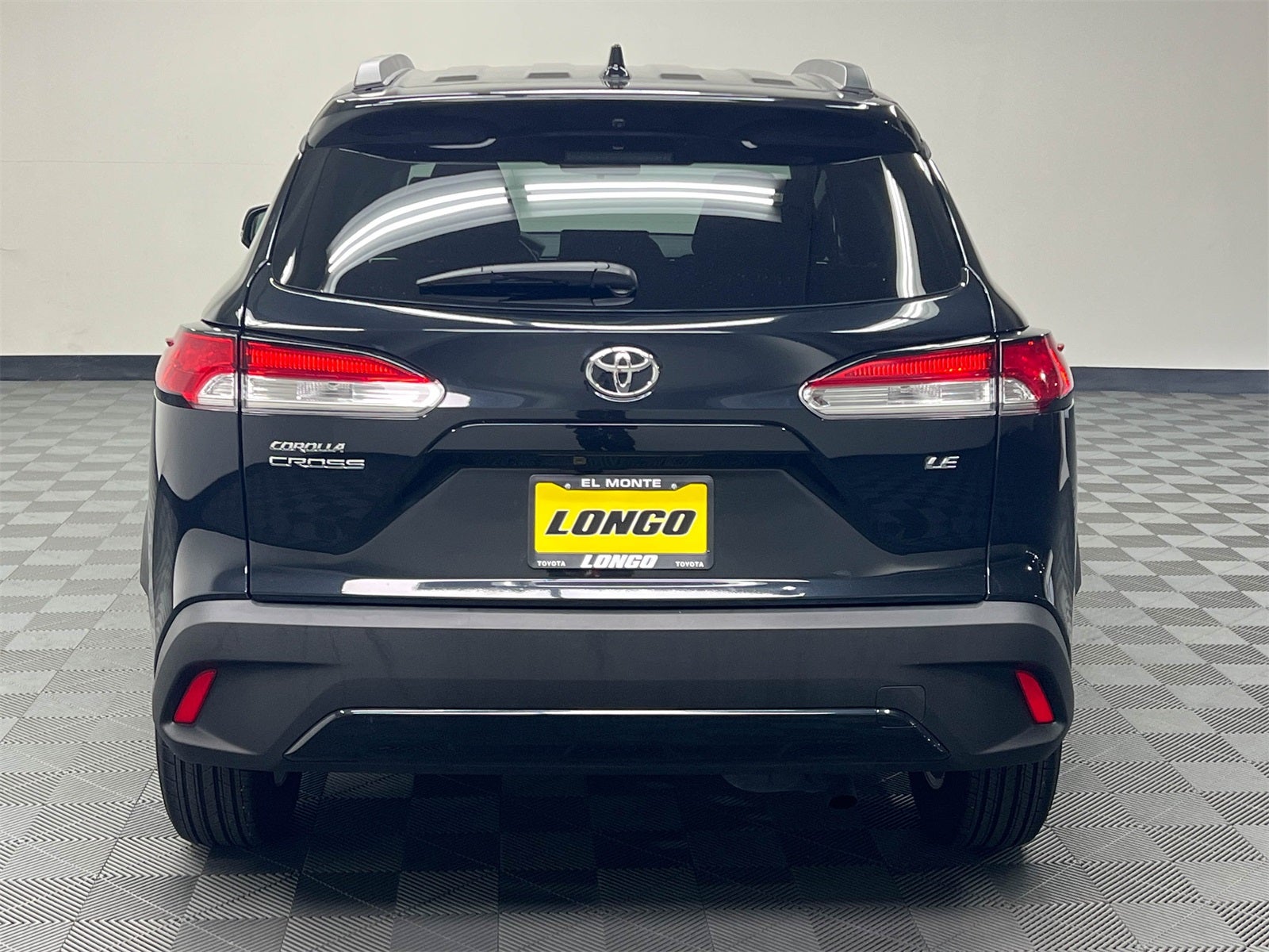 2025 Toyota Corolla Cross LE