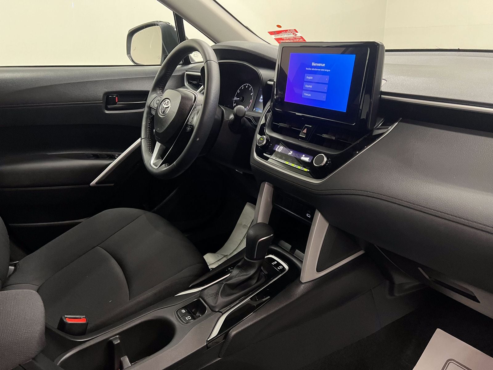 2025 Toyota Corolla Cross LE