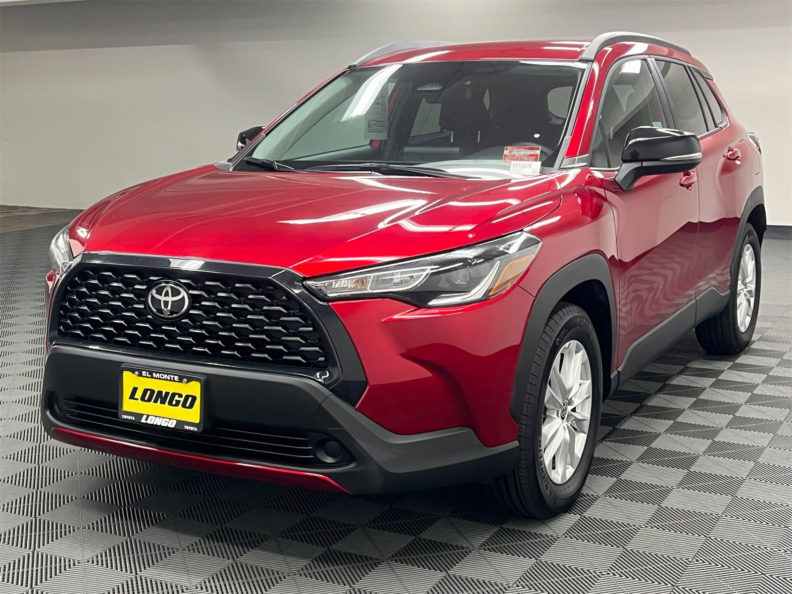 2025 Toyota Corolla Cross LE