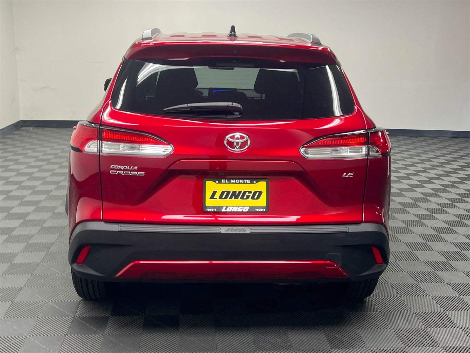 2025 Toyota Corolla Cross LE