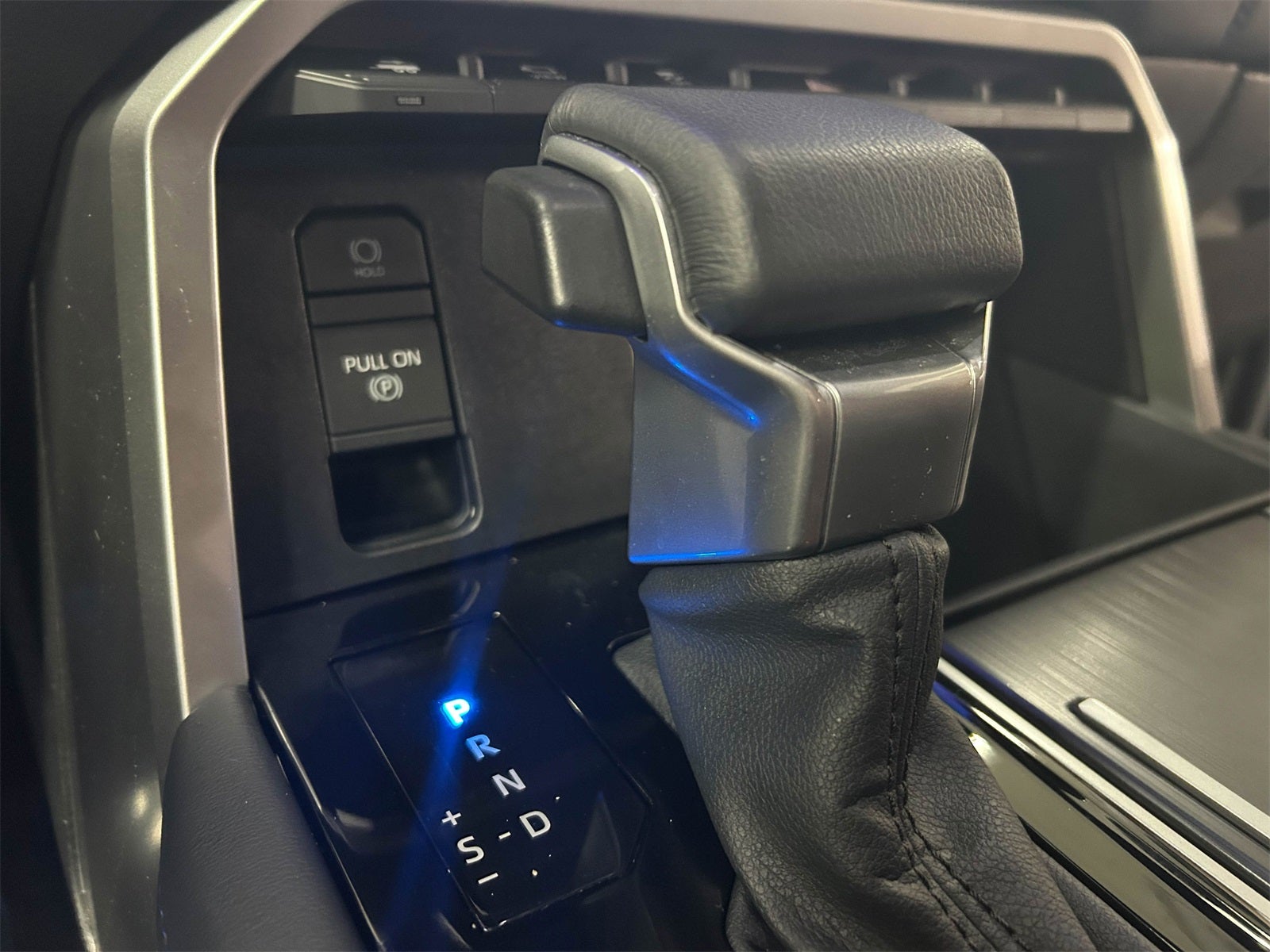 2023 Toyota Sequoia Platinum 4WD