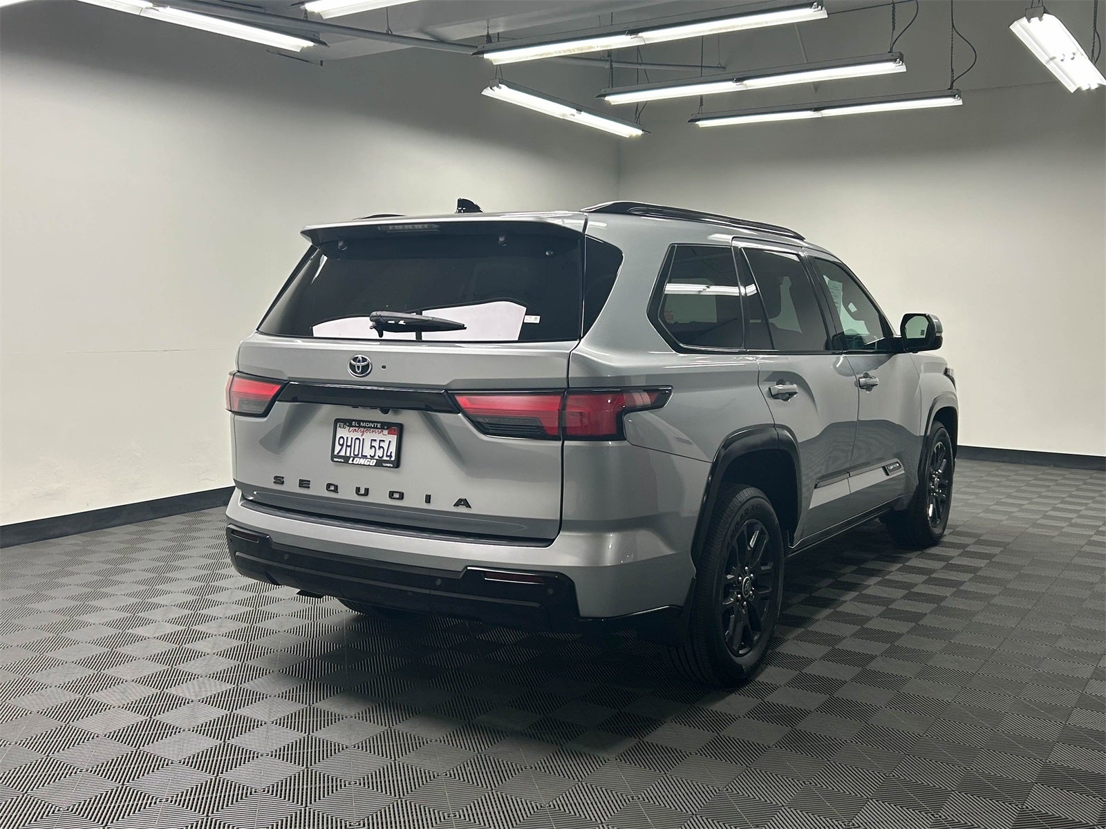 2023 Toyota Sequoia Platinum 4WD