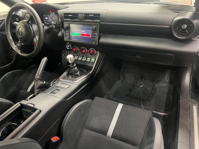 2025 Toyota GR86 Premium