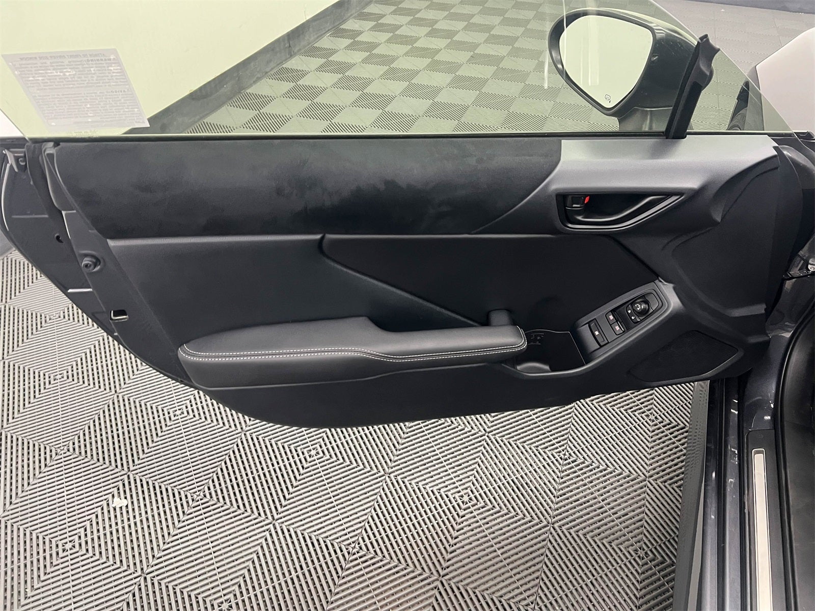 2025 Toyota GR86 Premium