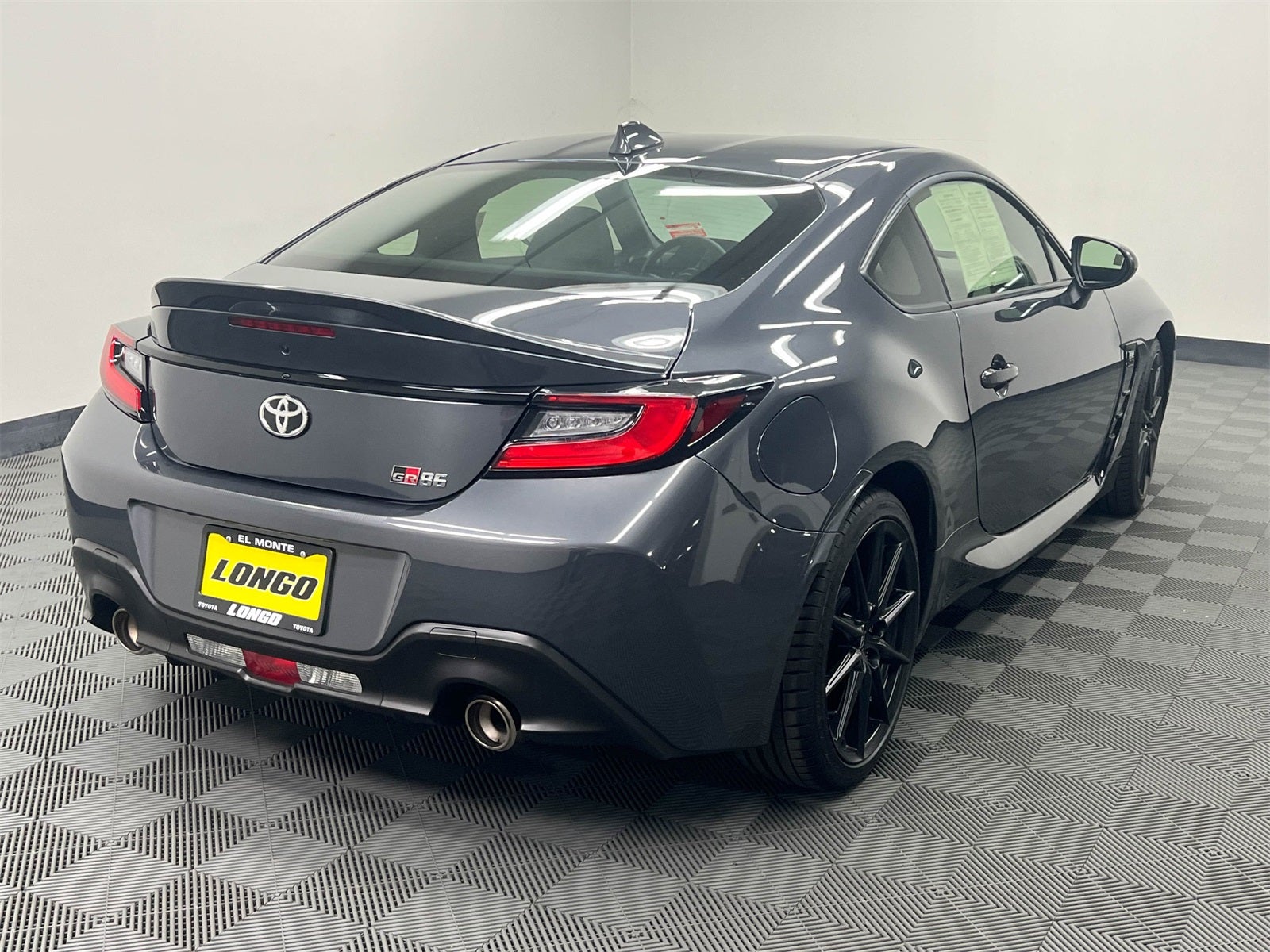 2025 Toyota GR86 Premium