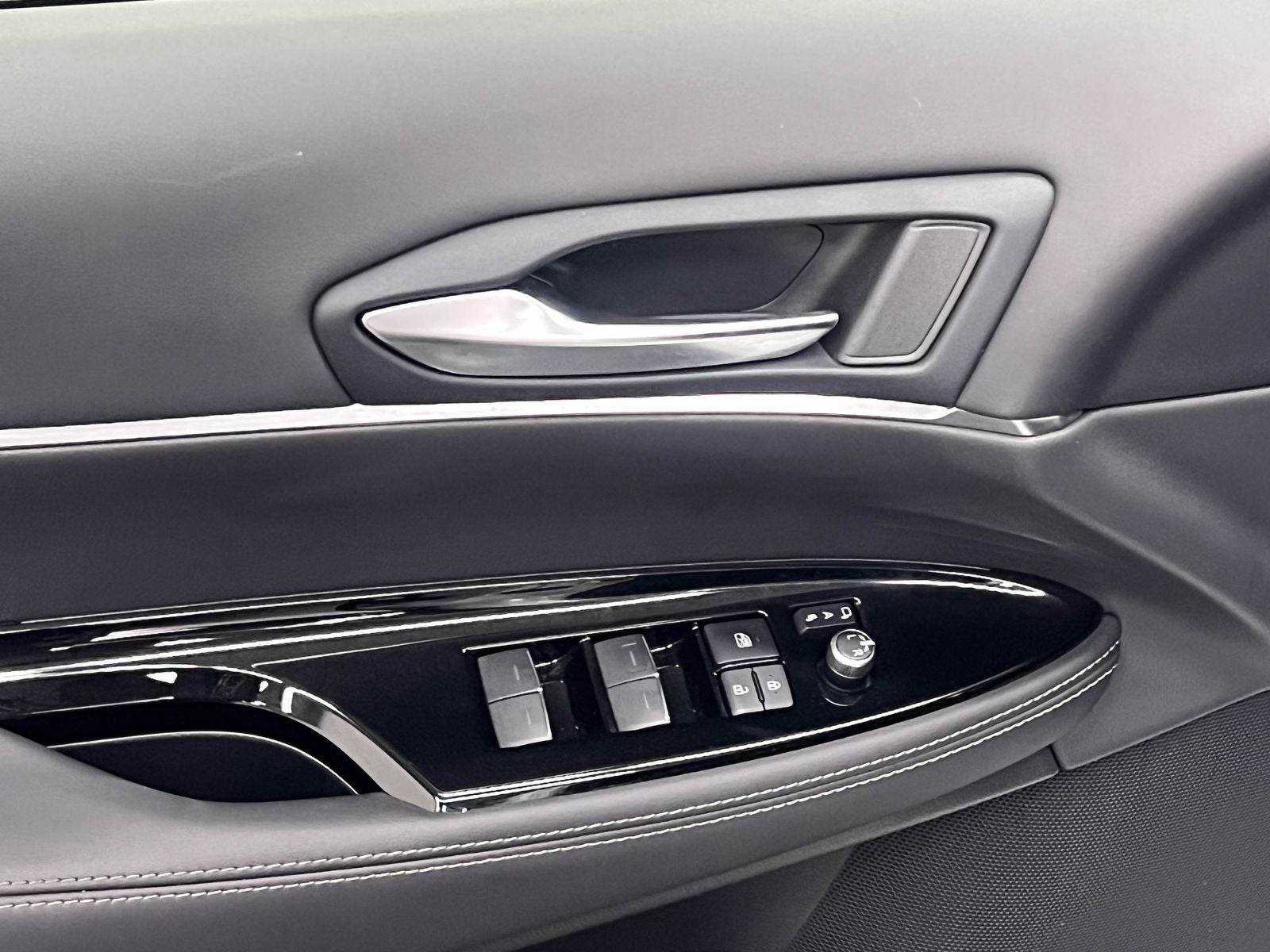 2022 Toyota Mirai XLE