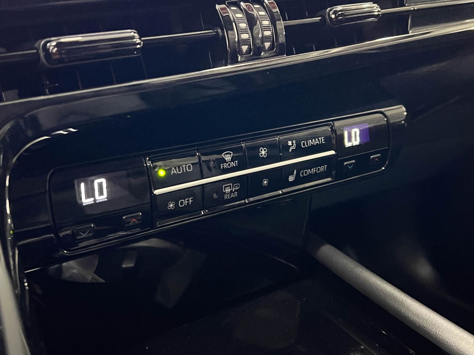 2023 Toyota Mirai XLE