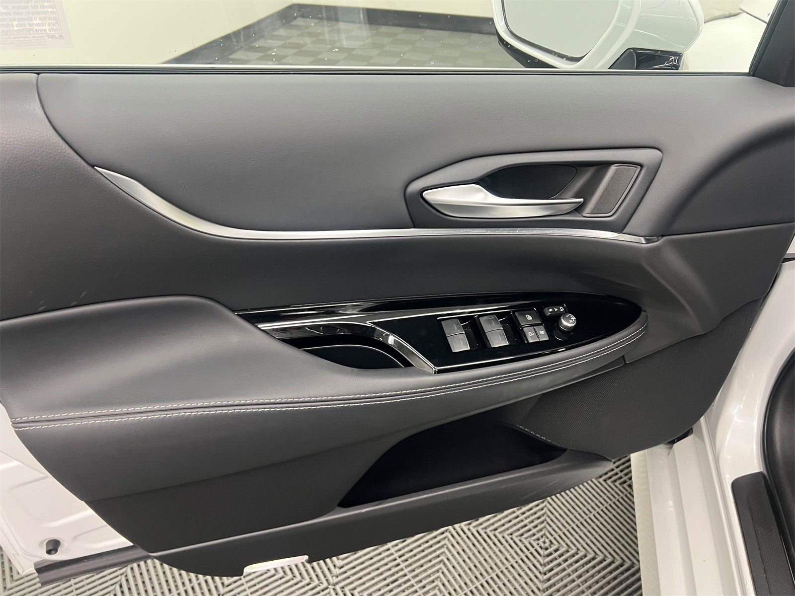 2023 Toyota Mirai XLE