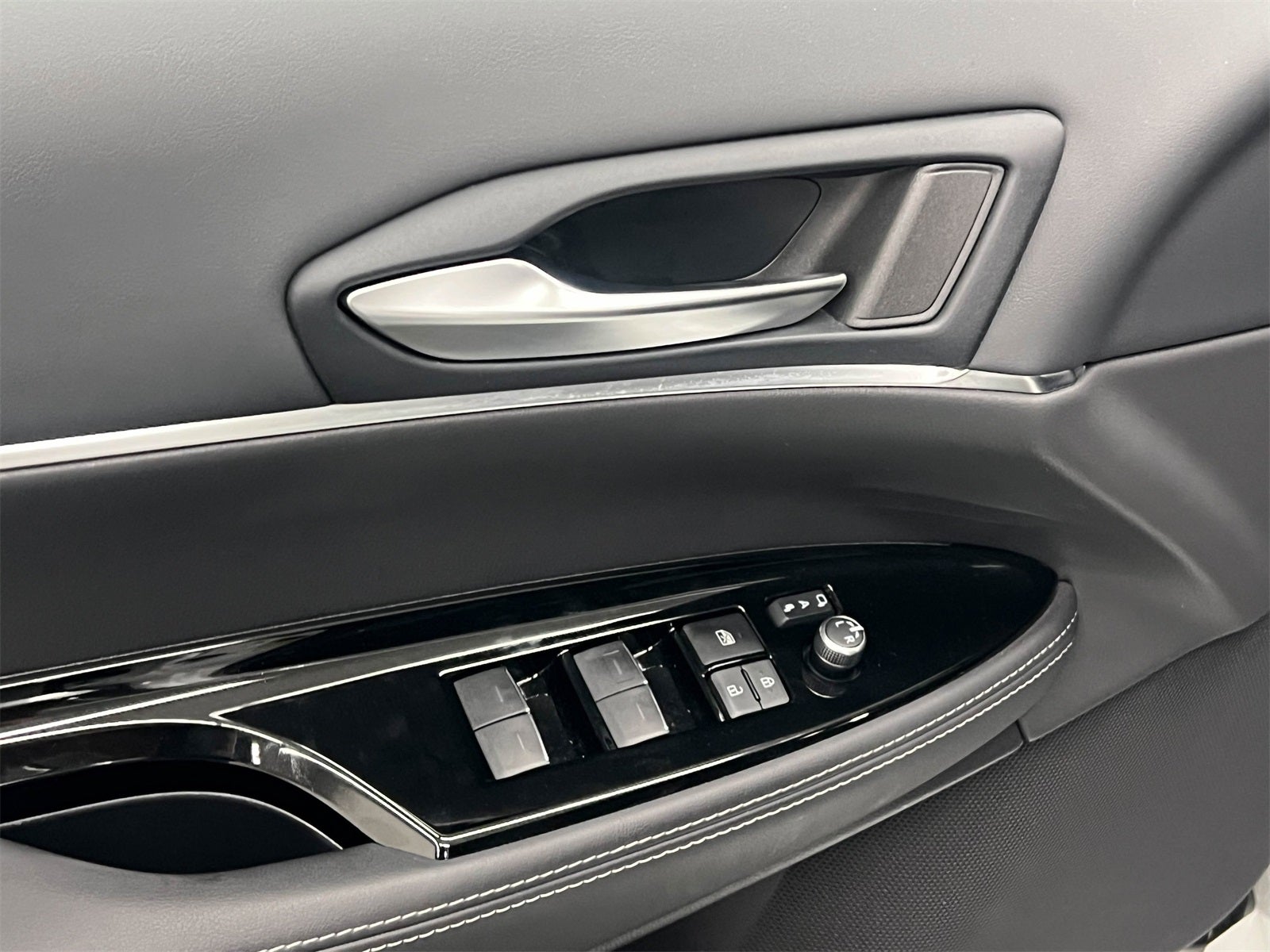 2023 Toyota Mirai XLE