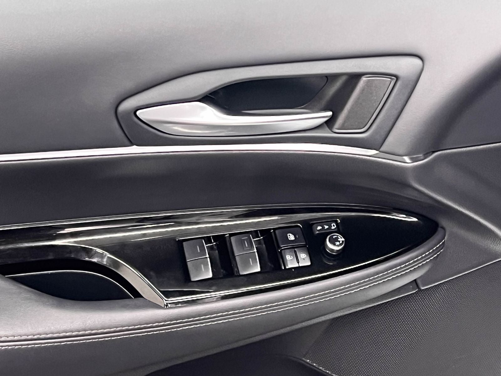 2023 Toyota Mirai XLE