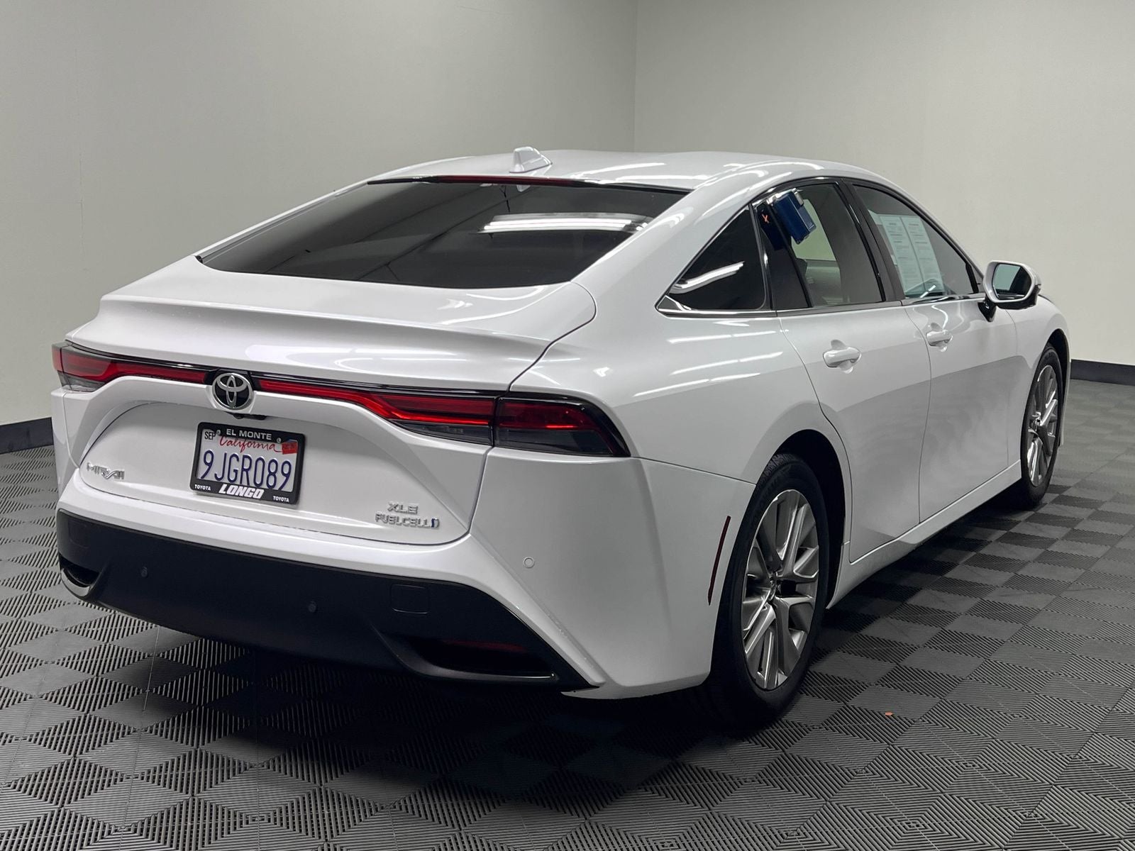 2023 Toyota Mirai XLE