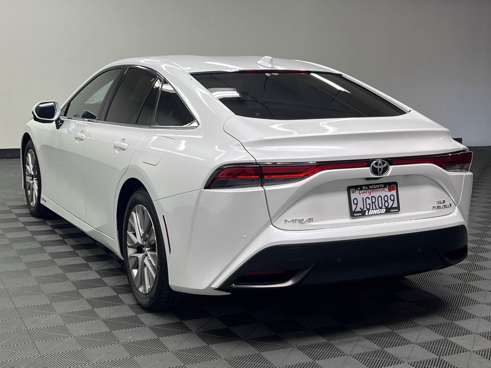 2023 Toyota Mirai XLE