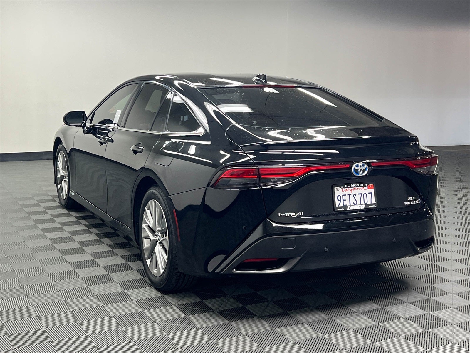 2022 Toyota Mirai XLE