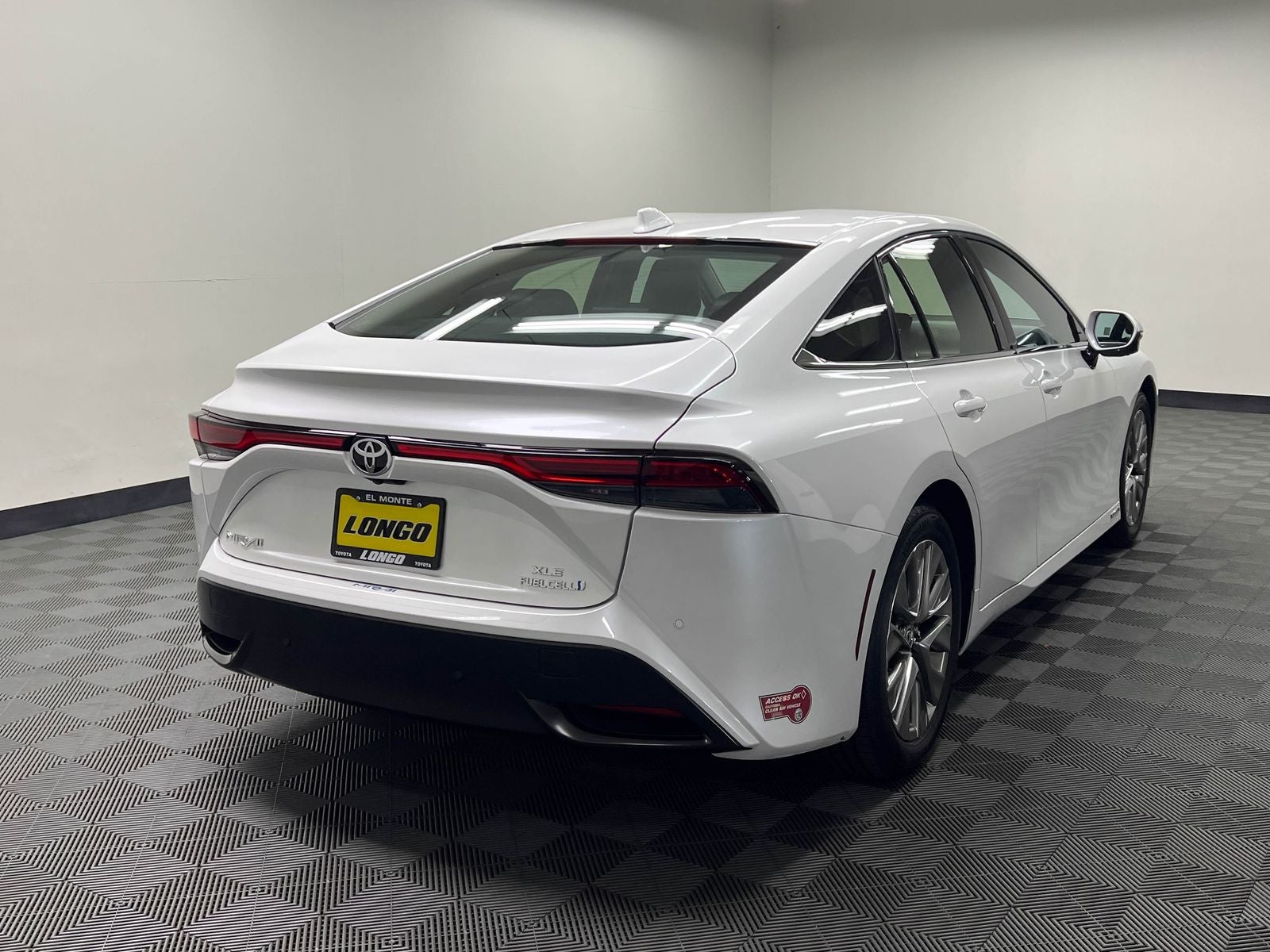 2023 Toyota Mirai XLE