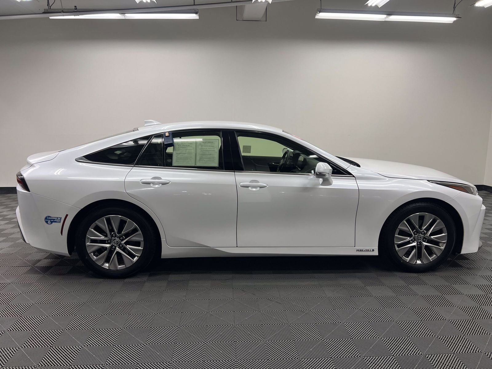 2021 Toyota Mirai XLE