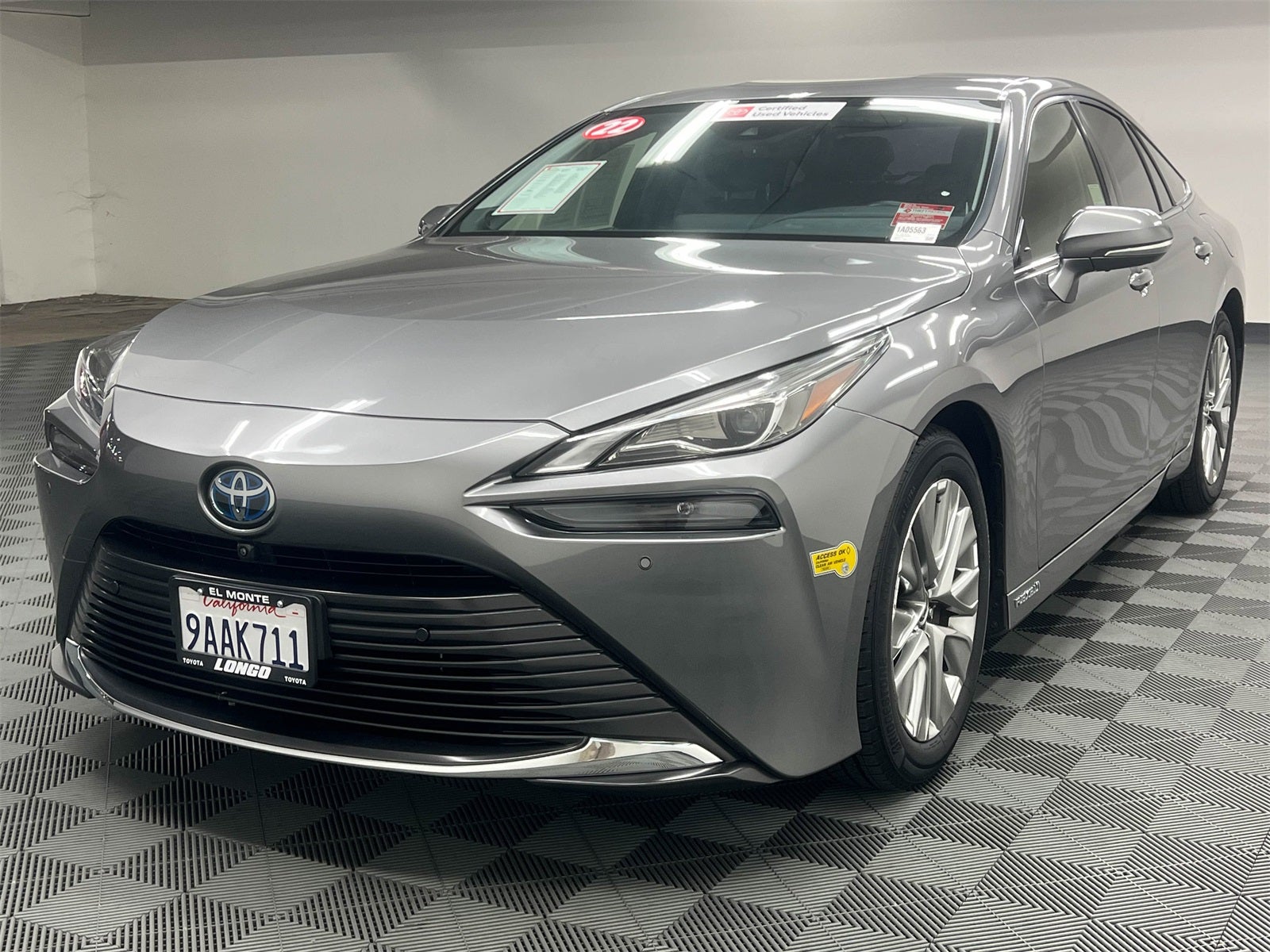 2022 Toyota Mirai XLE