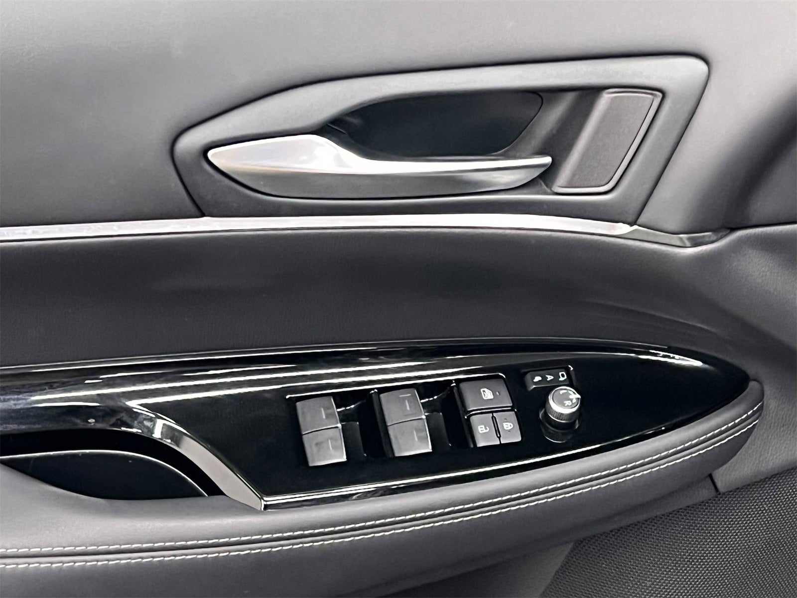 2022 Toyota Mirai XLE