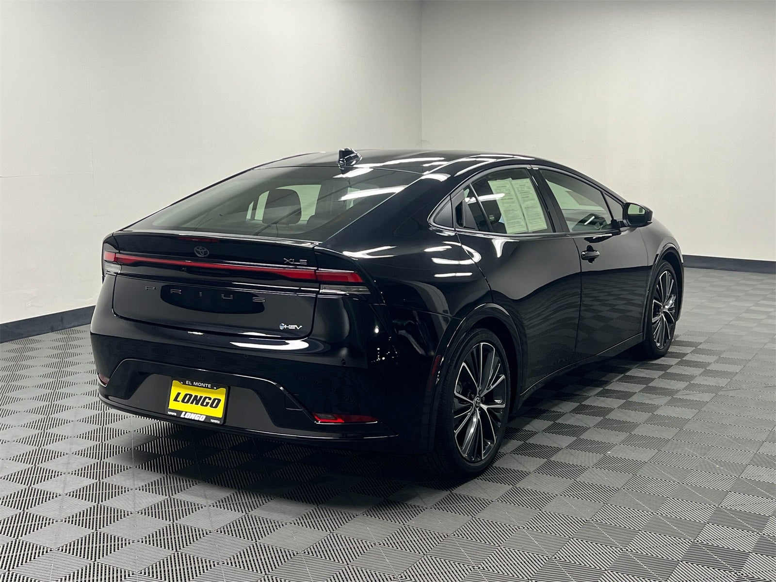 2024 Toyota Prius XLE