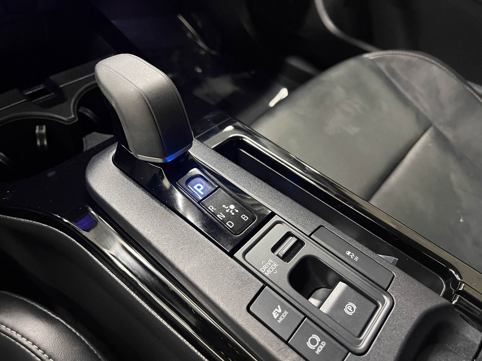 2025 Toyota Prius XLE