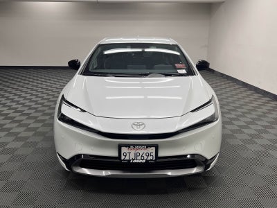 2025 Toyota Prius XLE