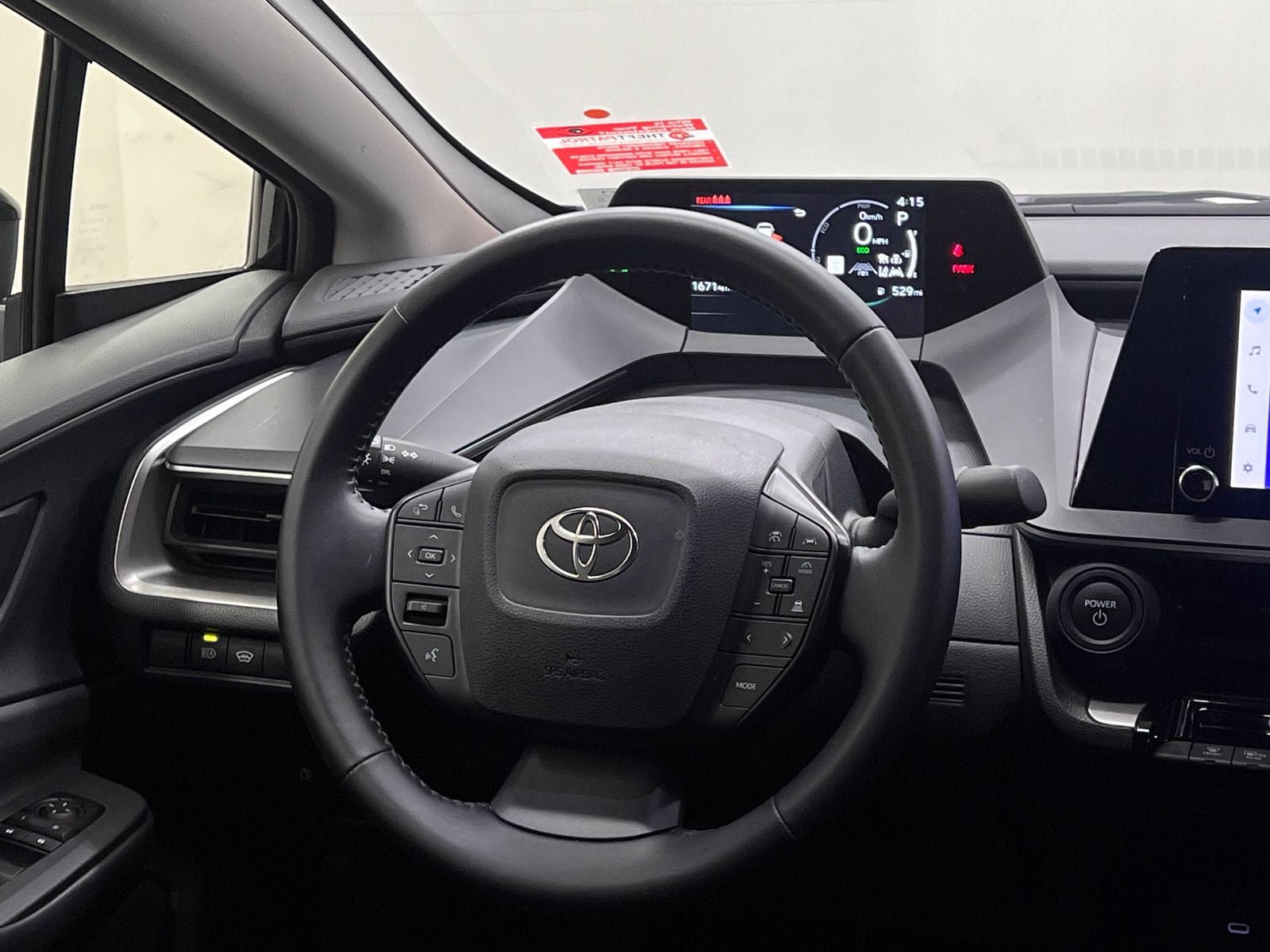 2025 Toyota Prius LE