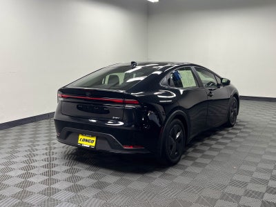 2025 Toyota Prius LE