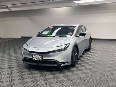 2024 Toyota Prius LE