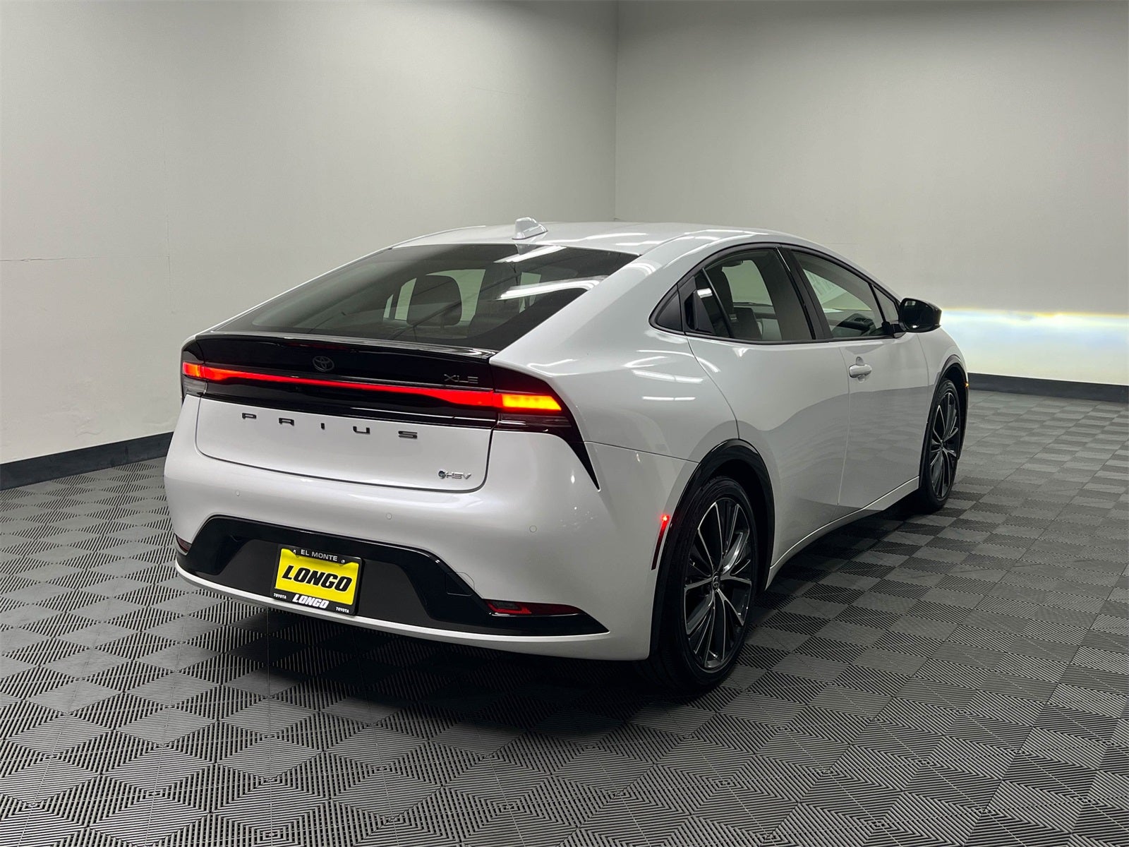 2024 Toyota Prius XLE