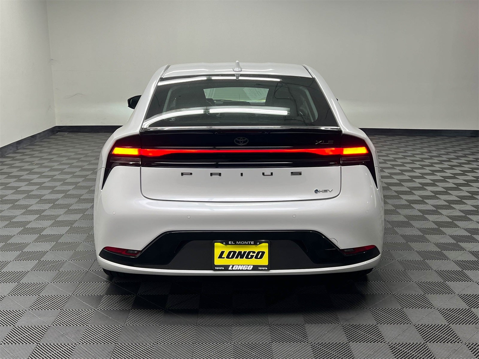 2024 Toyota Prius XLE