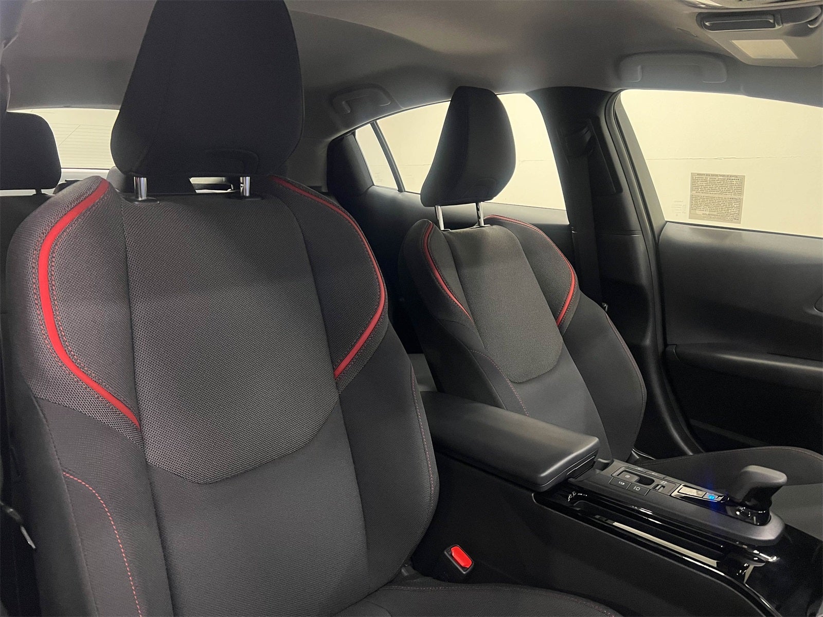 2024 Toyota Prius Prime SE