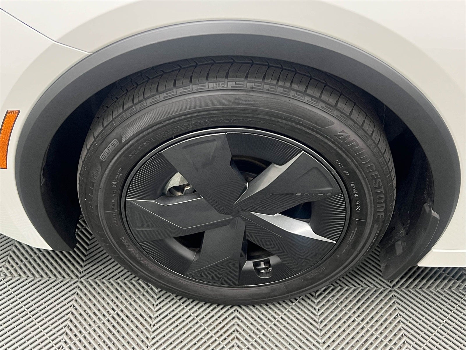 2024 Toyota Prius Prime SE