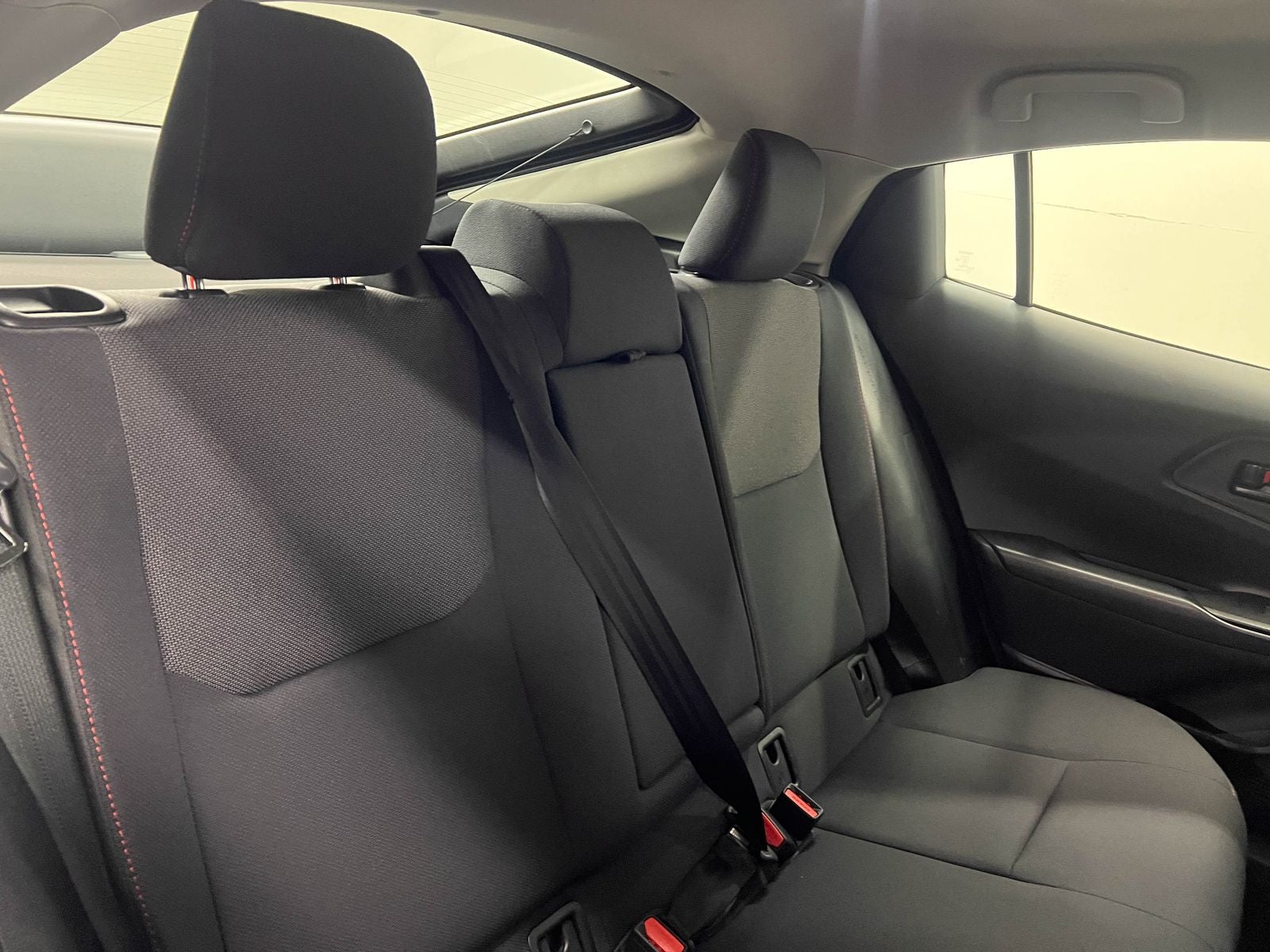 2025 Toyota Prius Plug-In Hybrid SE
