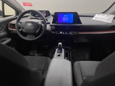 2025 Toyota Prius Plug-In Hybrid SE