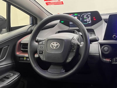 2025 Toyota Prius Plug-In Hybrid SE