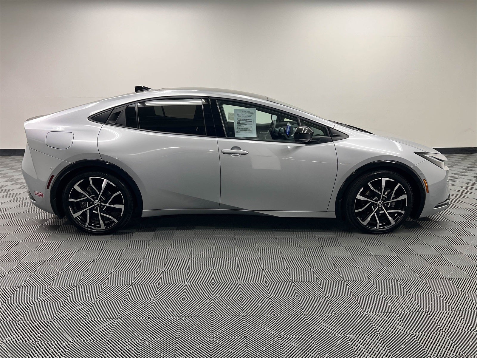 2024 Toyota Prius Prime XSE