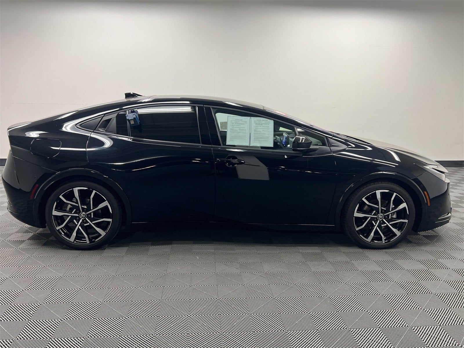 2024 Toyota Prius Prime XSE Premium