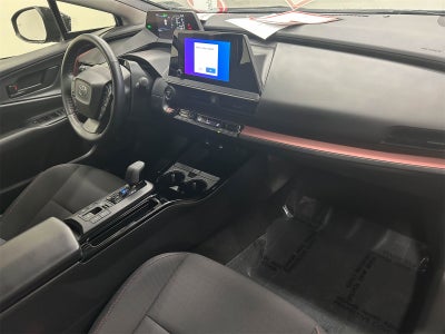 2025 Toyota Prius Plug-In Hybrid SE