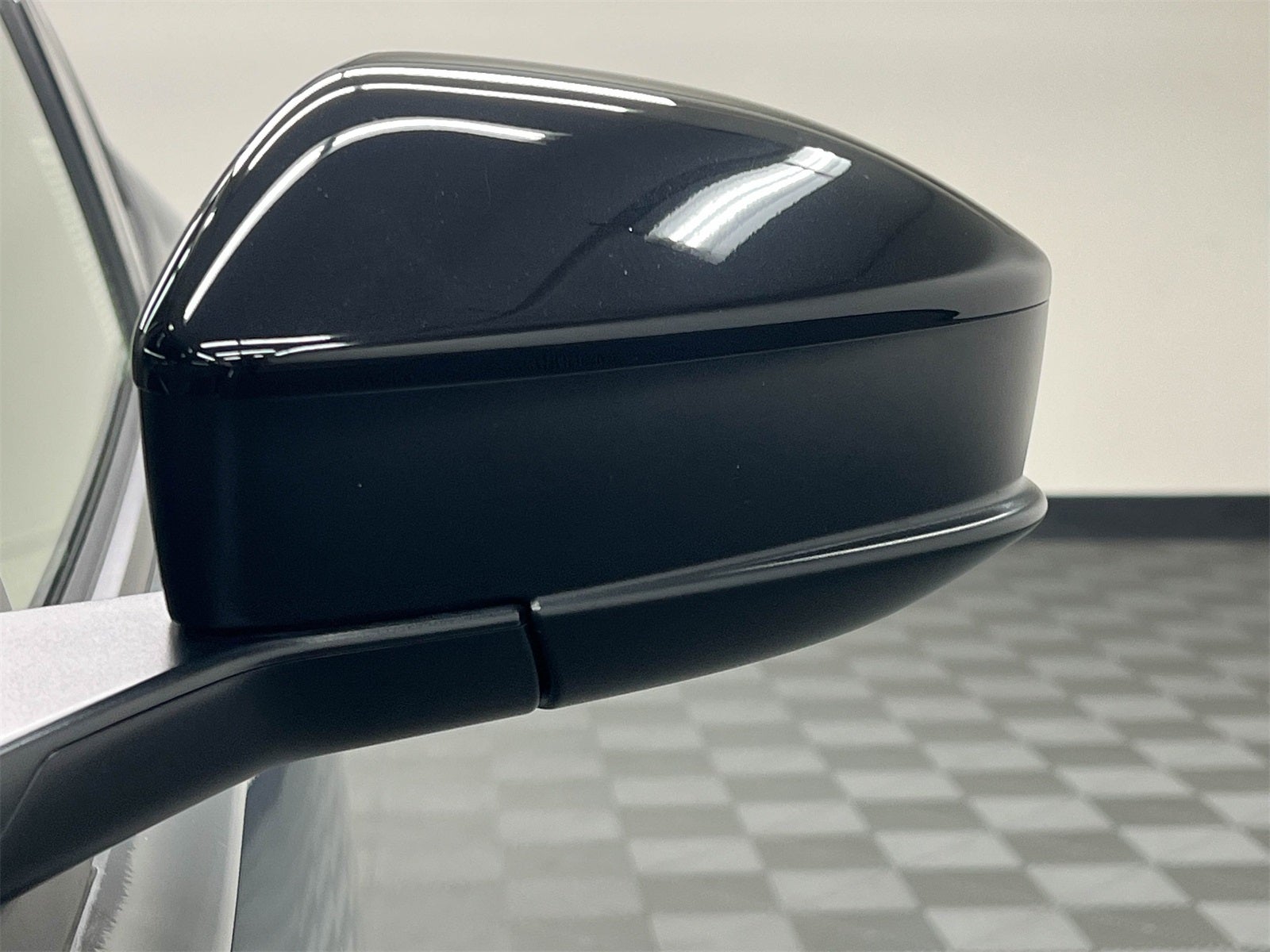 2025 Toyota Prius Plug-In Hybrid XSE