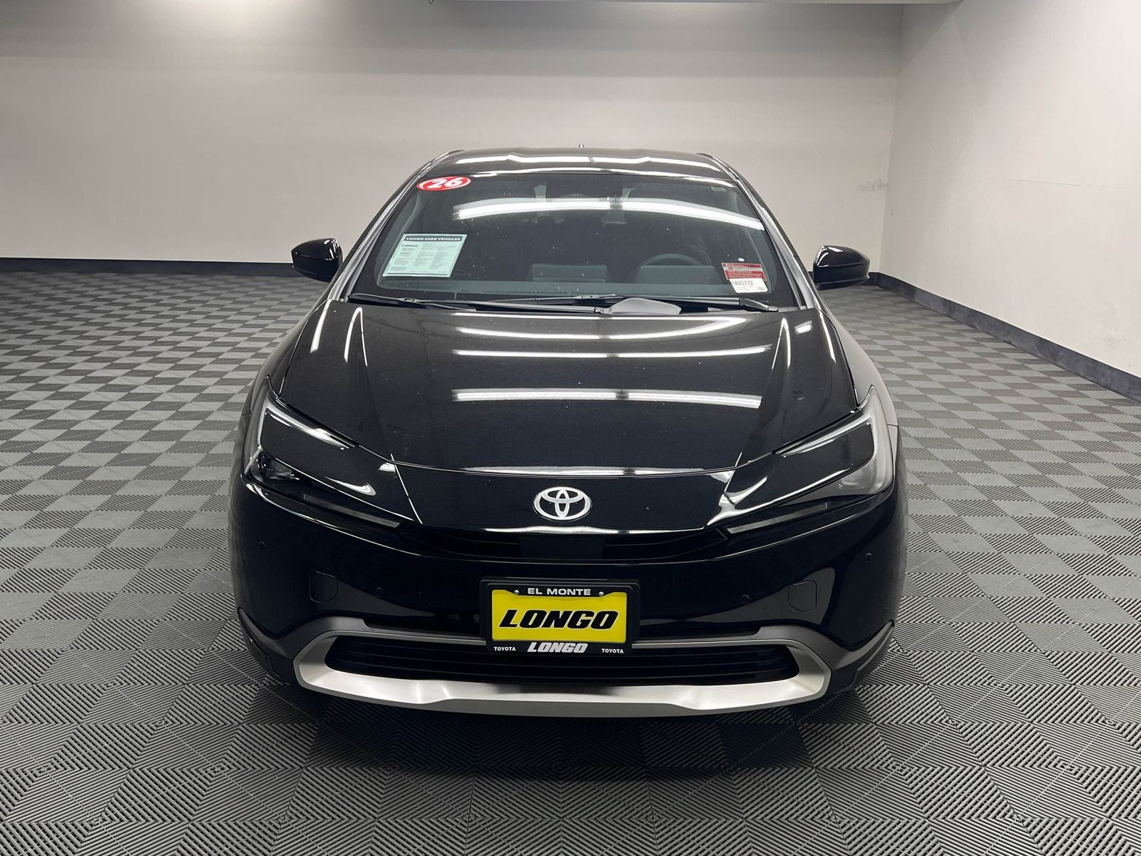 2026 Toyota Prius Plug-In Hybrid SE