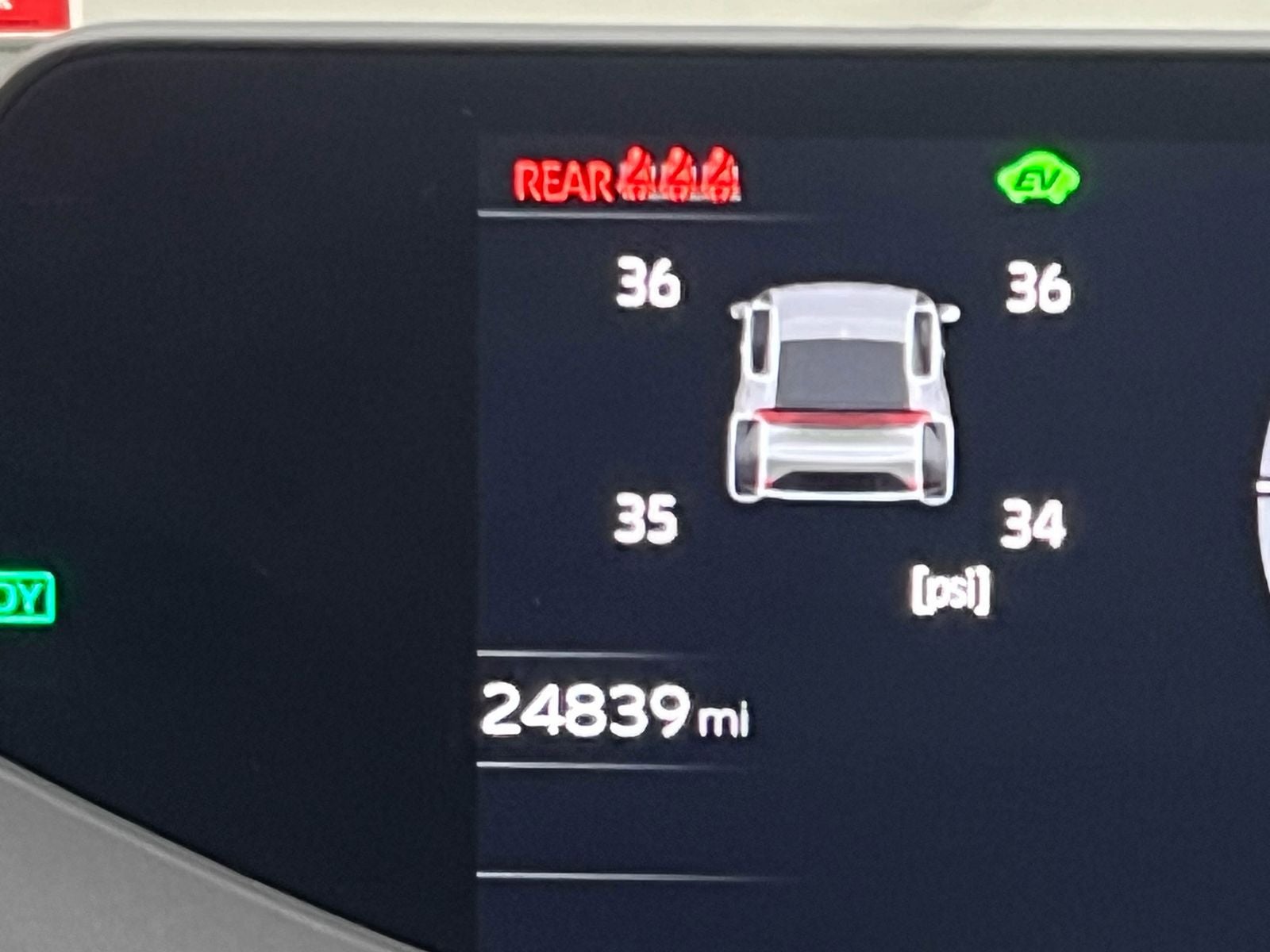 2023 Toyota Prius XLE