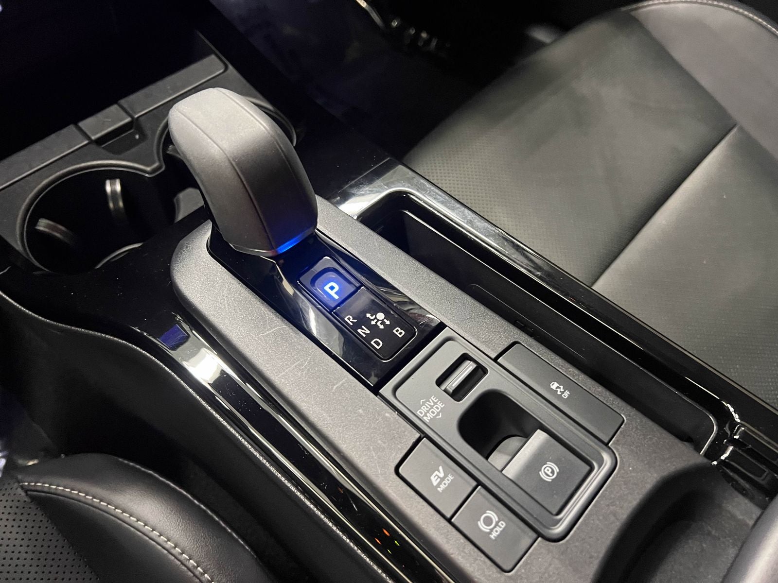 2023 Toyota Prius XLE