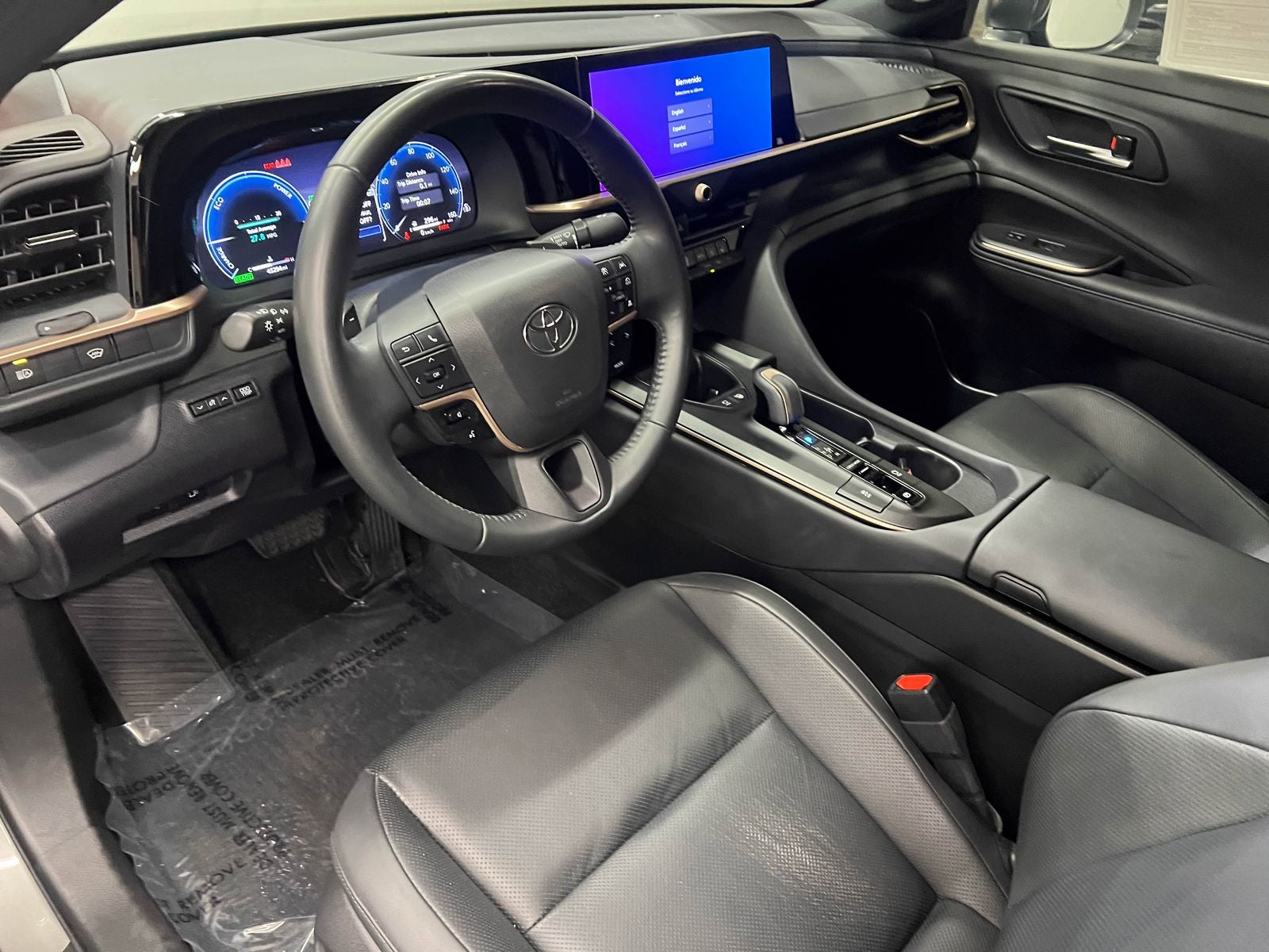 2023 Toyota Crown Platinum