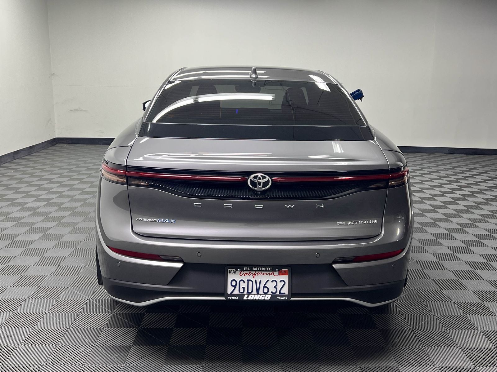 2023 Toyota Crown Platinum