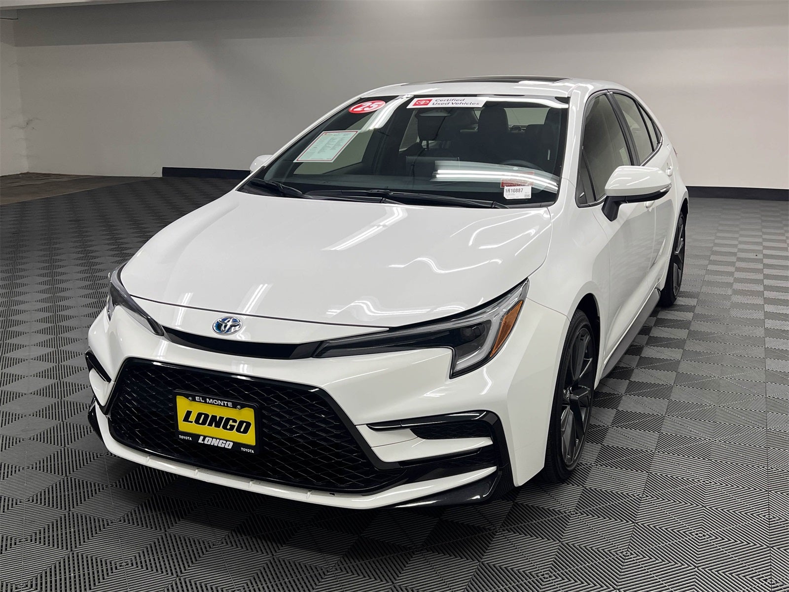 2025 Toyota Corolla Hybrid SE