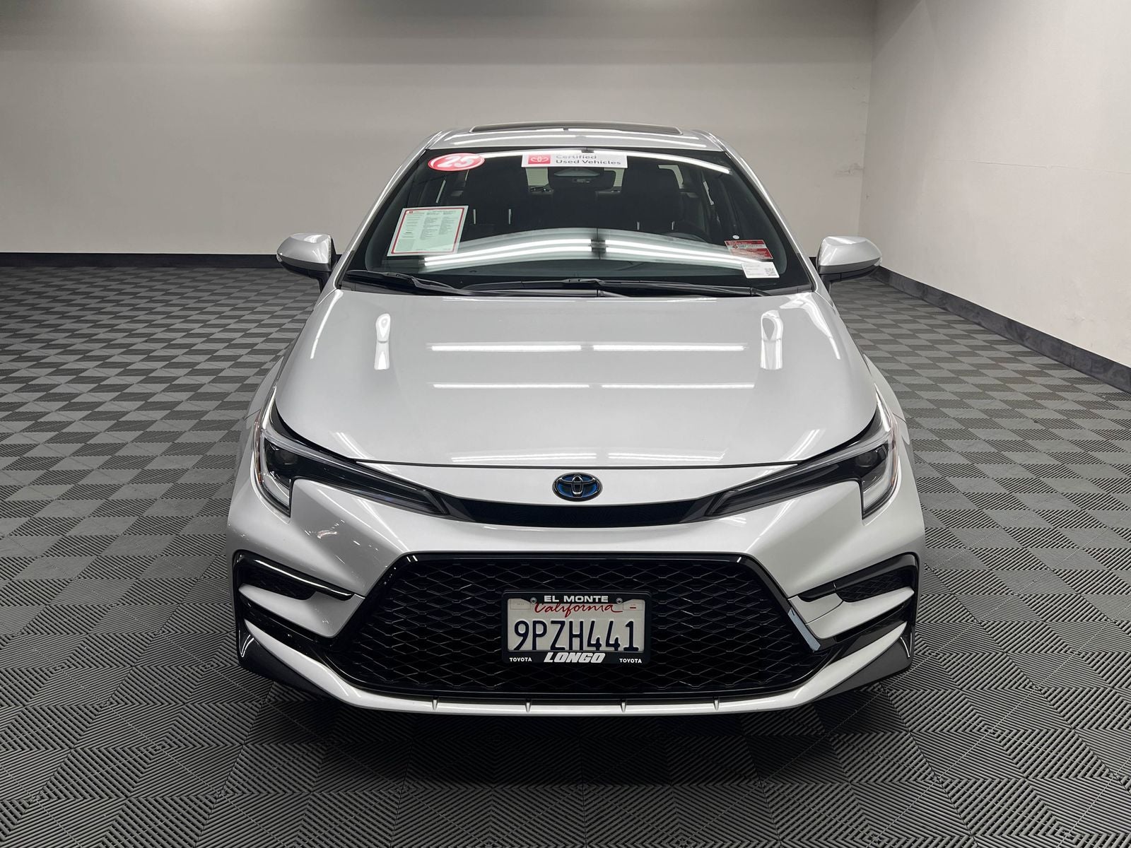 2025 Toyota Corolla Hybrid SE