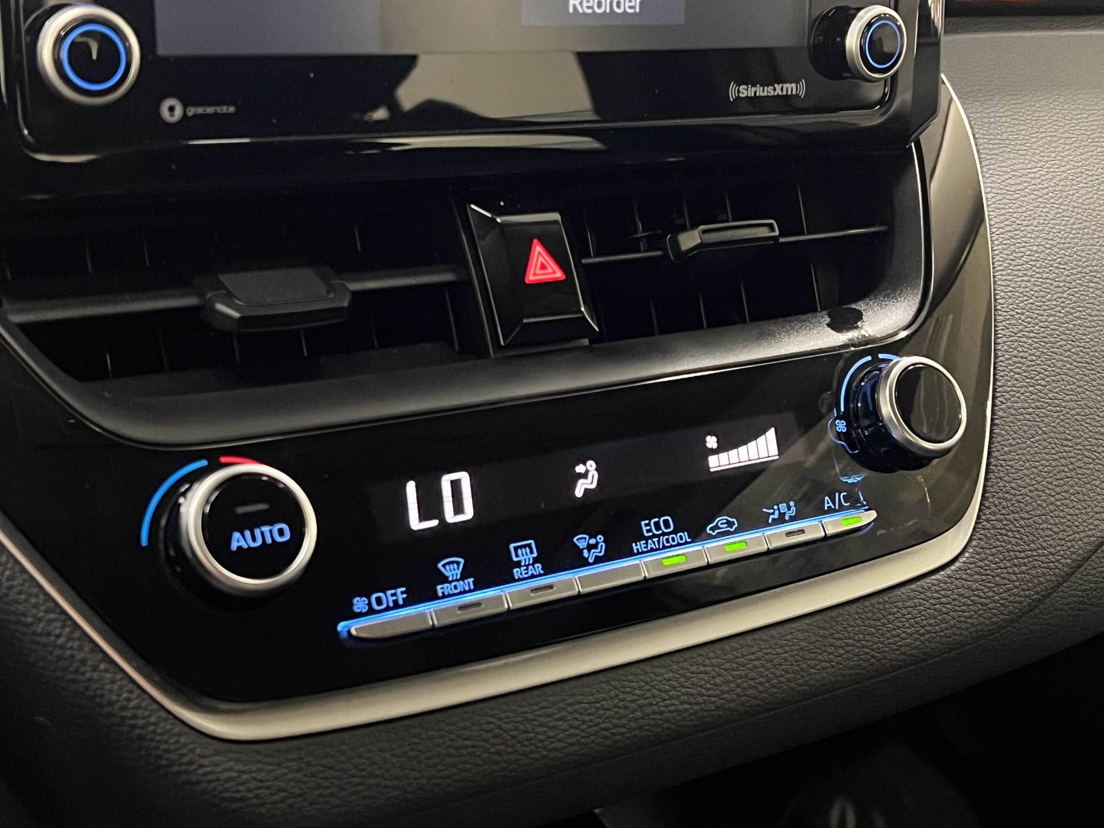 2022 Toyota Corolla Hybrid LE